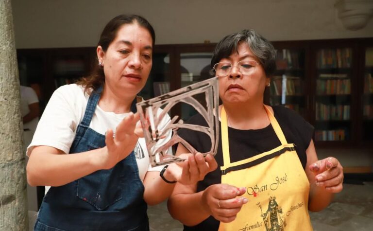 Seculta impulsa talleres para mujeres en artes visuales