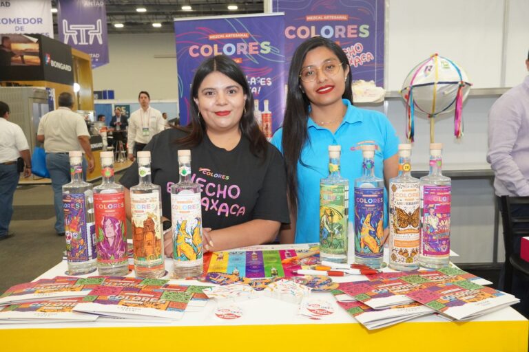 Empresas oaxaqueñas participan en la Expo ANTAD 2024