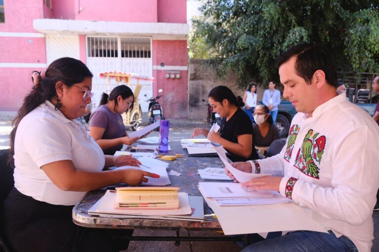 Cerca de 80 delegaciones buscan participar en la Guelaguetza 2024