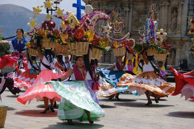 Comité Organizador de la Guelaguetza 2024 anunció a las delegaciones que participarán en los Lunes del Cerro